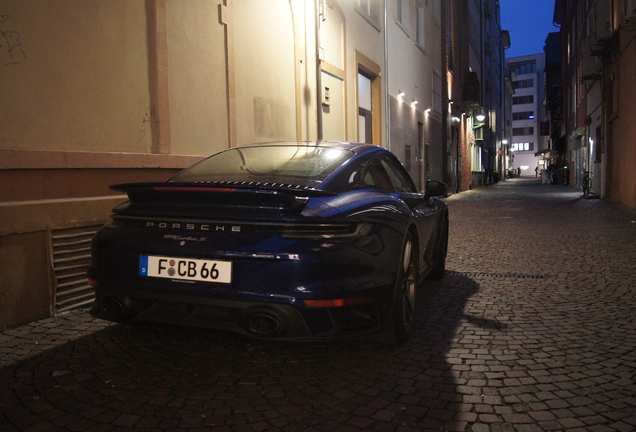 Porsche 992 Turbo S