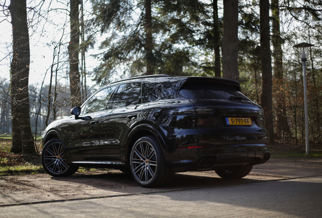 Porsche Cayenne Turbo S E-Hybrid