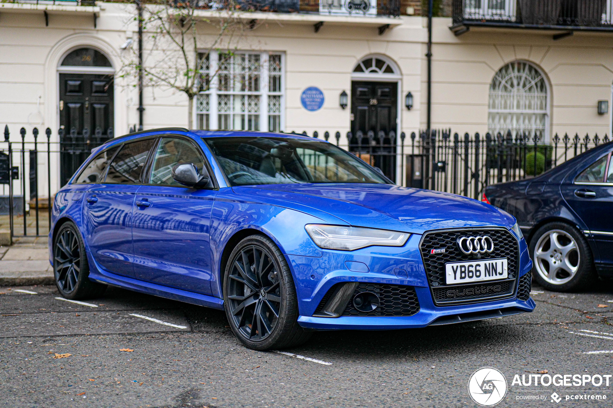 Audi RS6 Avant C7 2015