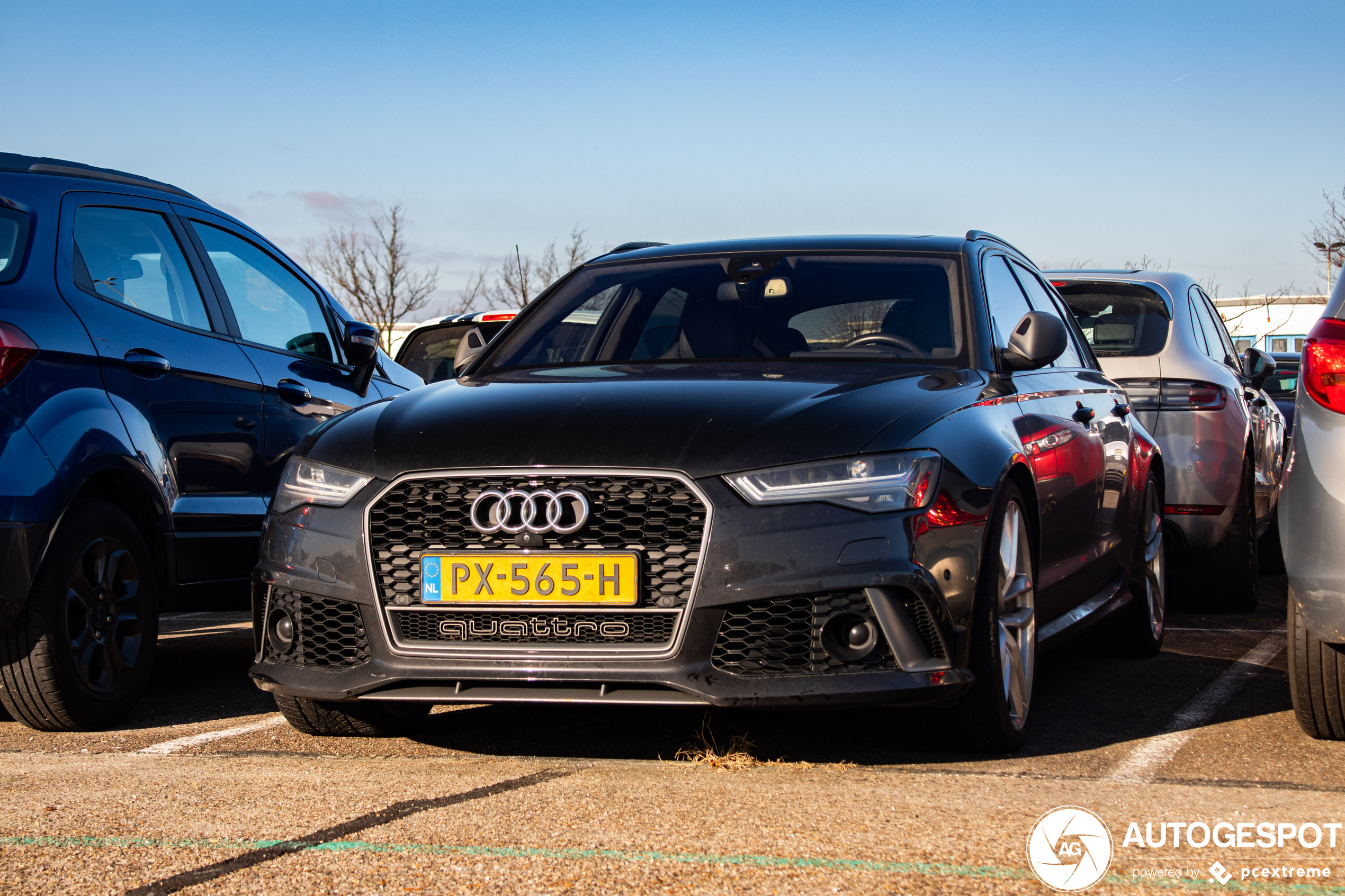 Audi RS6 Avant C7 2015