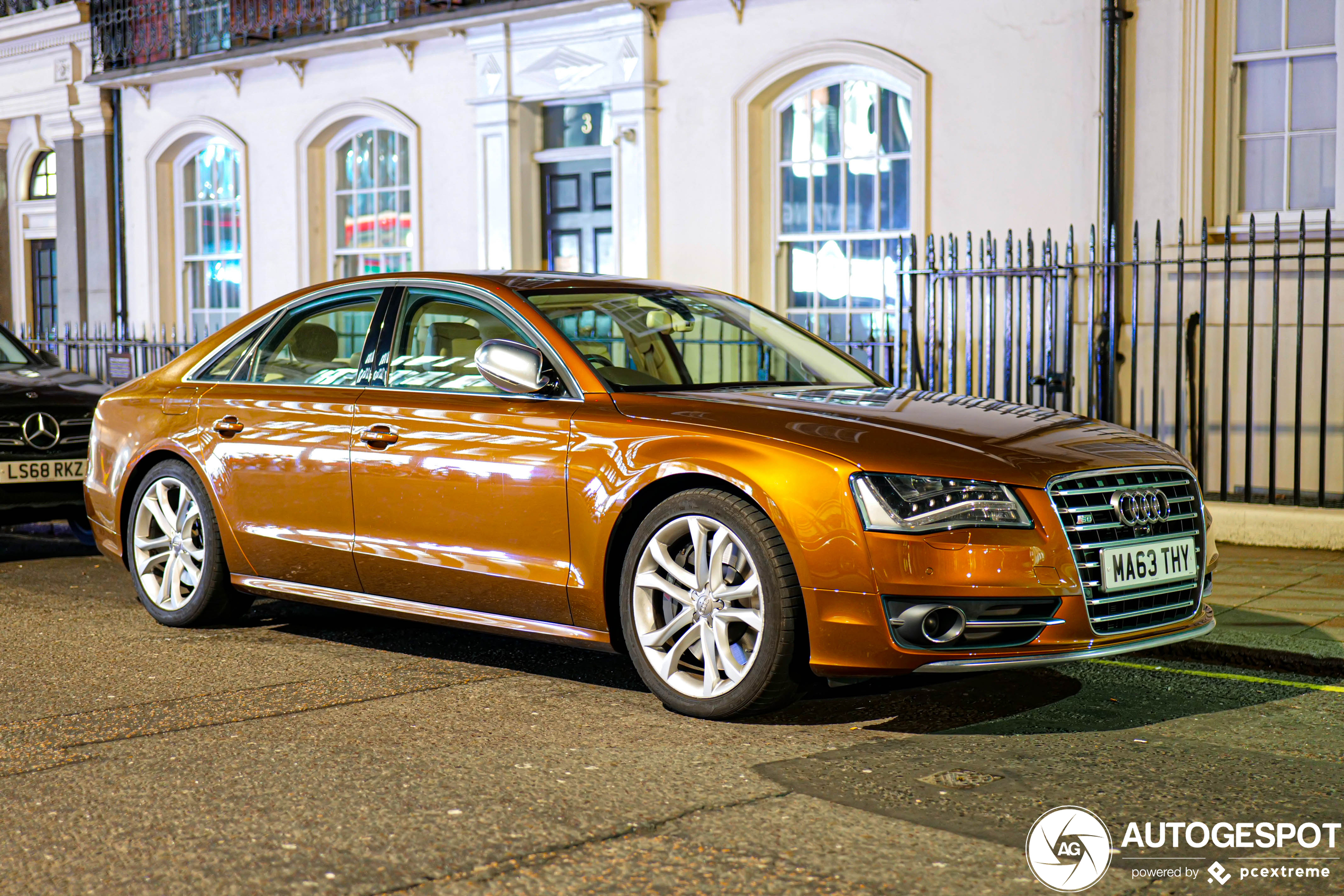 Audi S8 D4