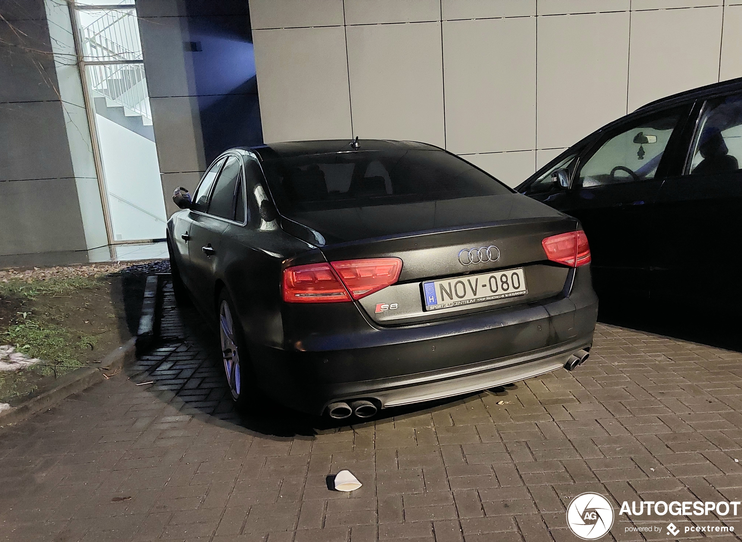 Audi S8 D4