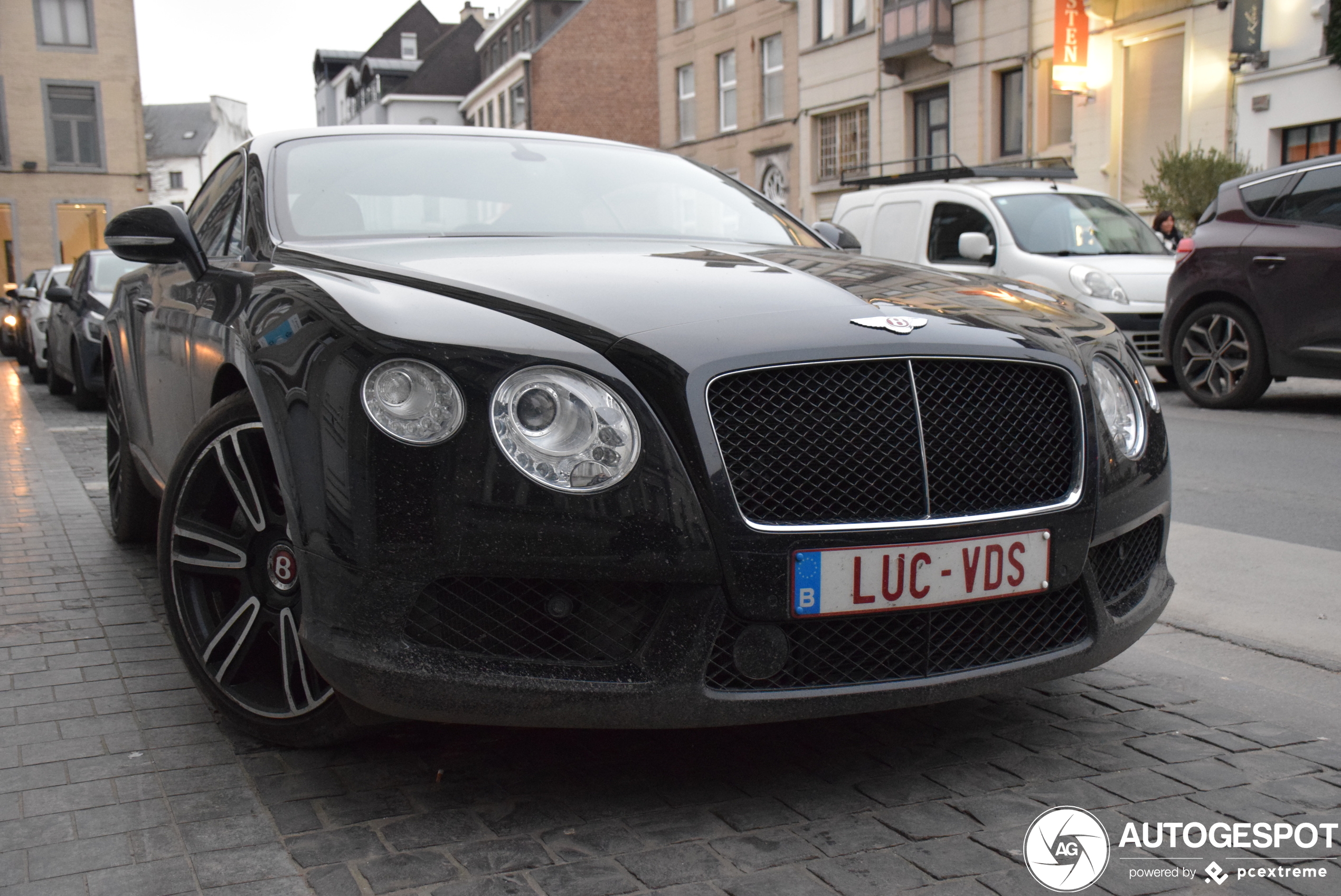 Bentley Continental GT V8