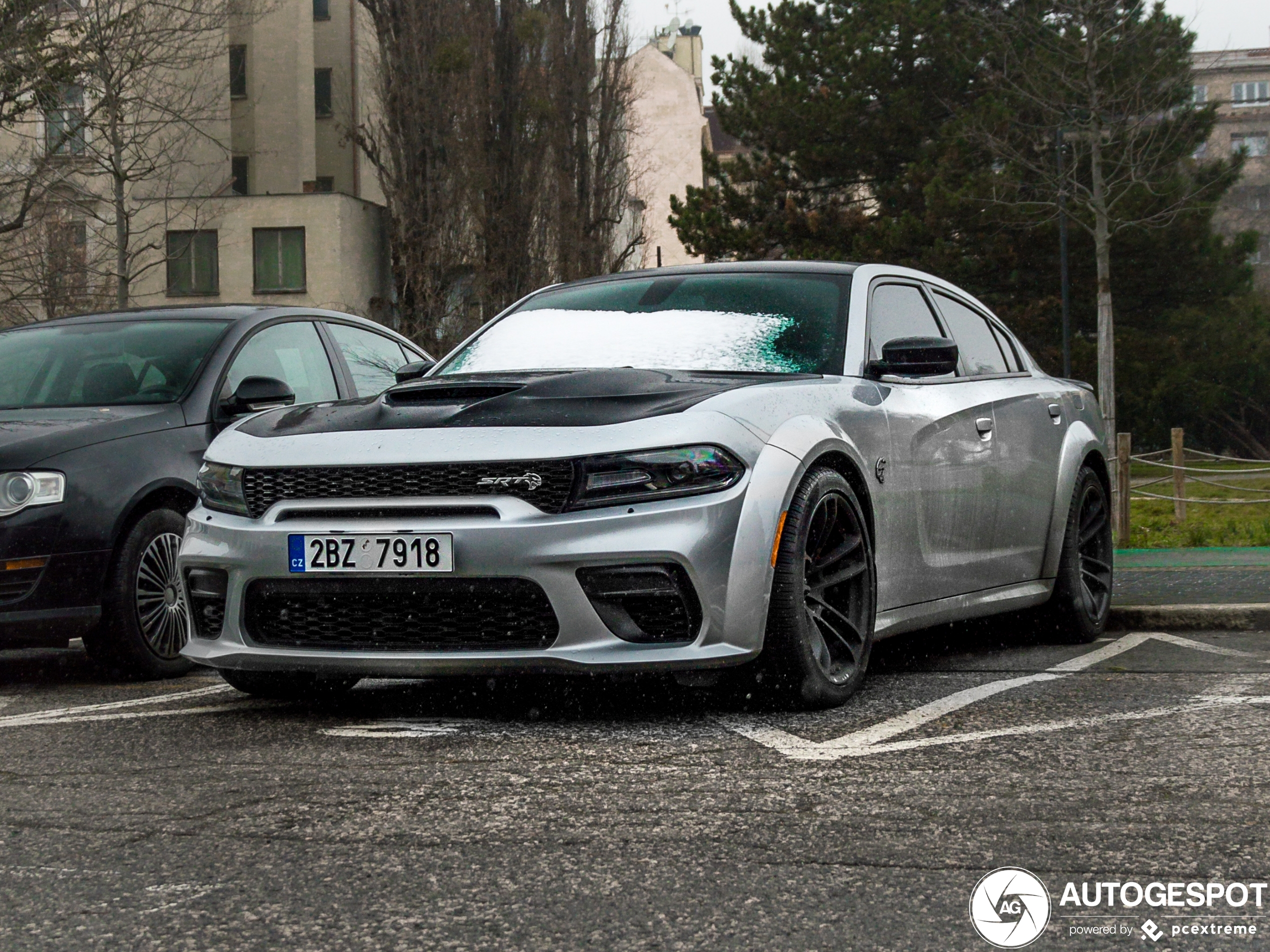 Dodge Charger SRT Hellcat Widebody