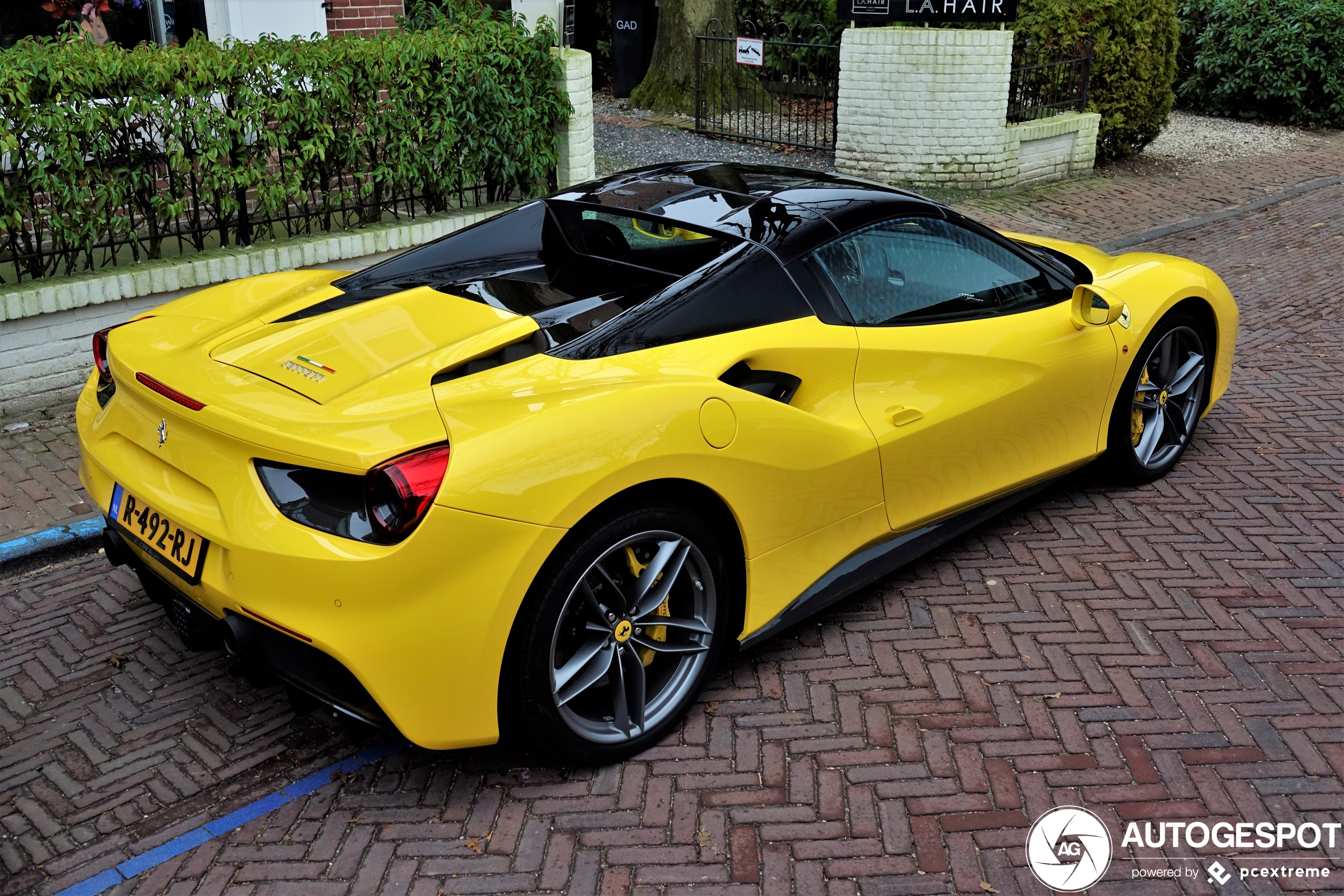 Ferrari 488 Spider