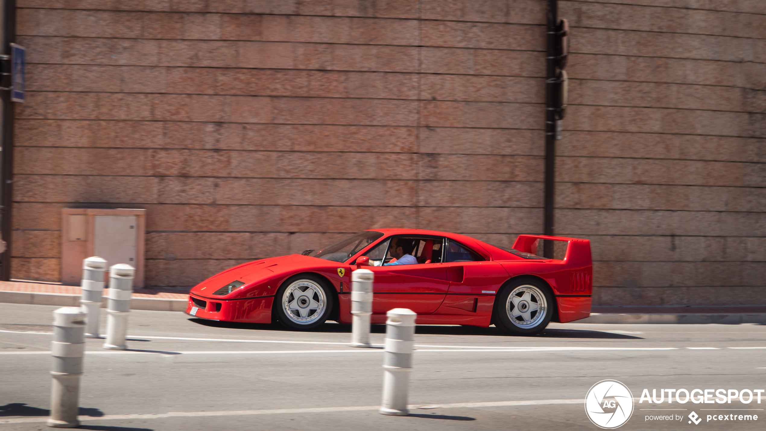 Ferrari F40