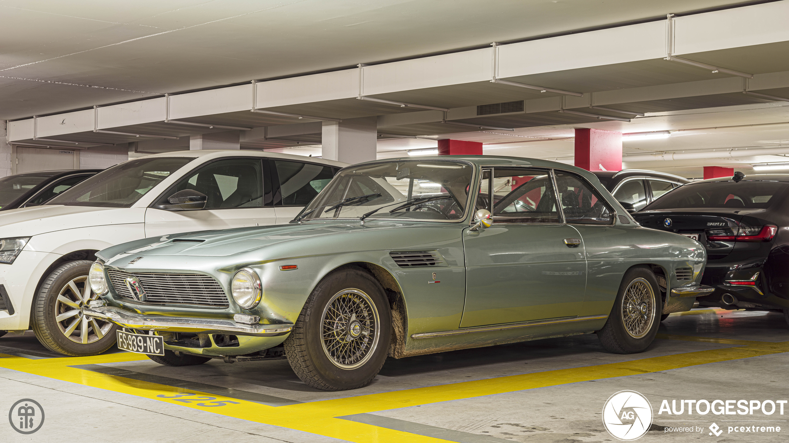 Iso Rivolta IR 300 GT