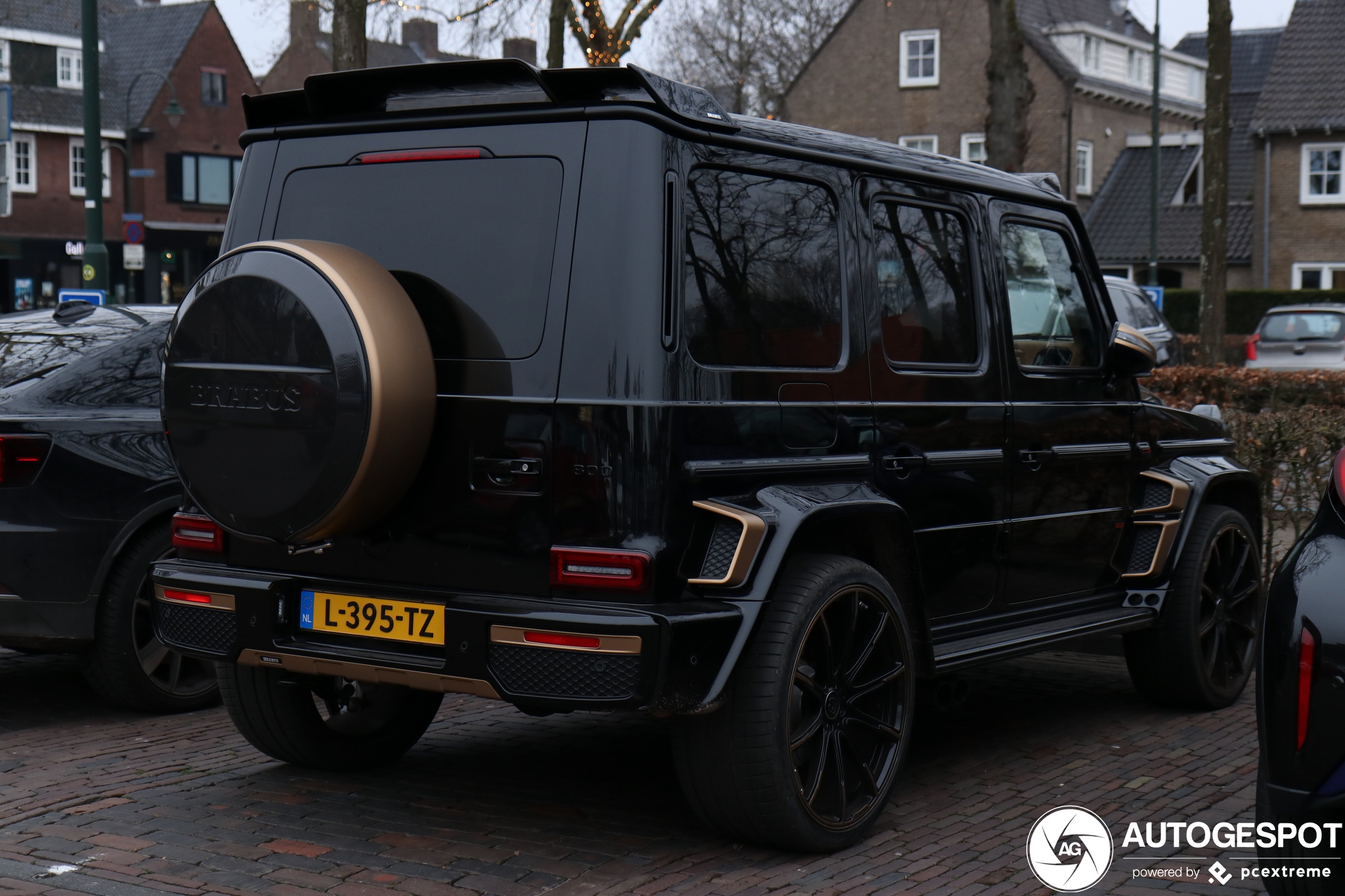 Mercedes-AMG Brabus G B40S-800 Black&Gold Edition W463 2018