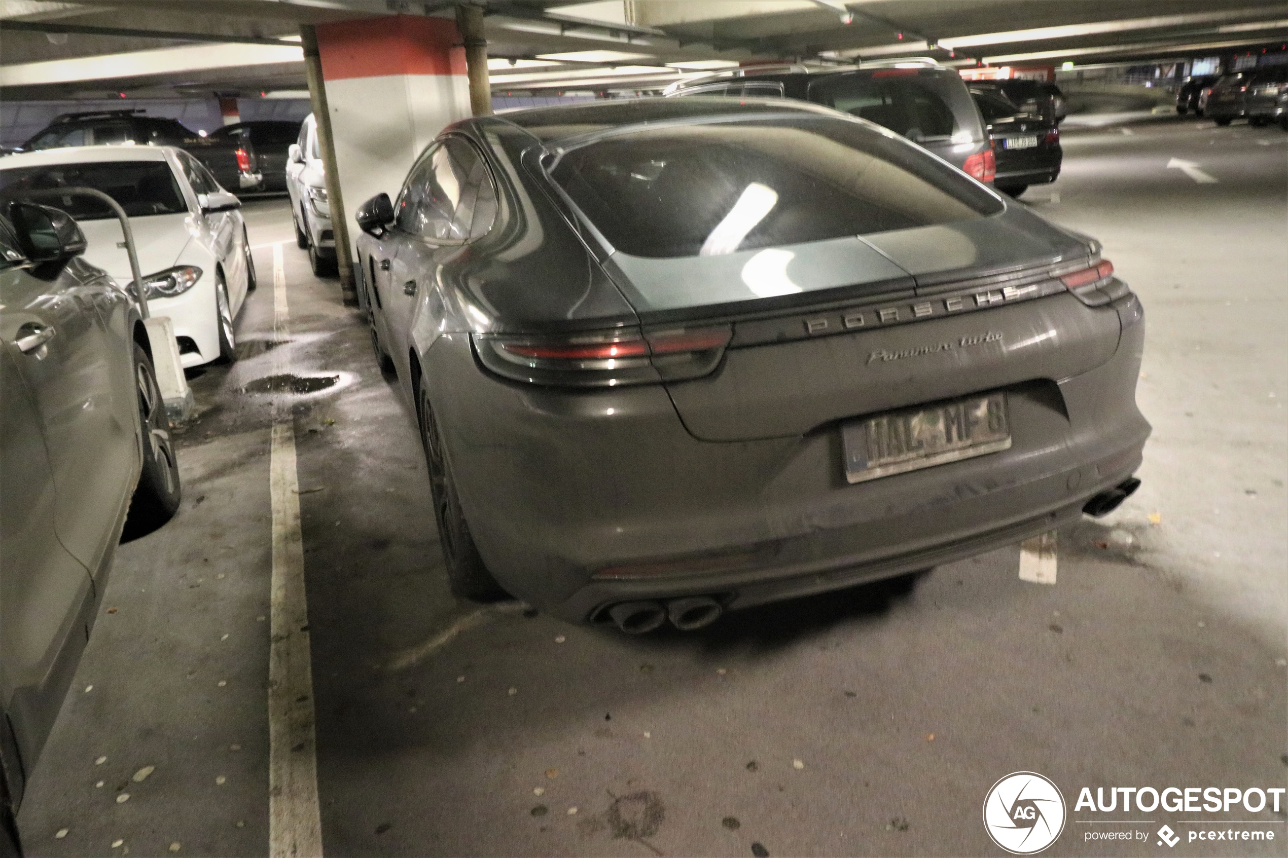 Porsche 971 Panamera Turbo