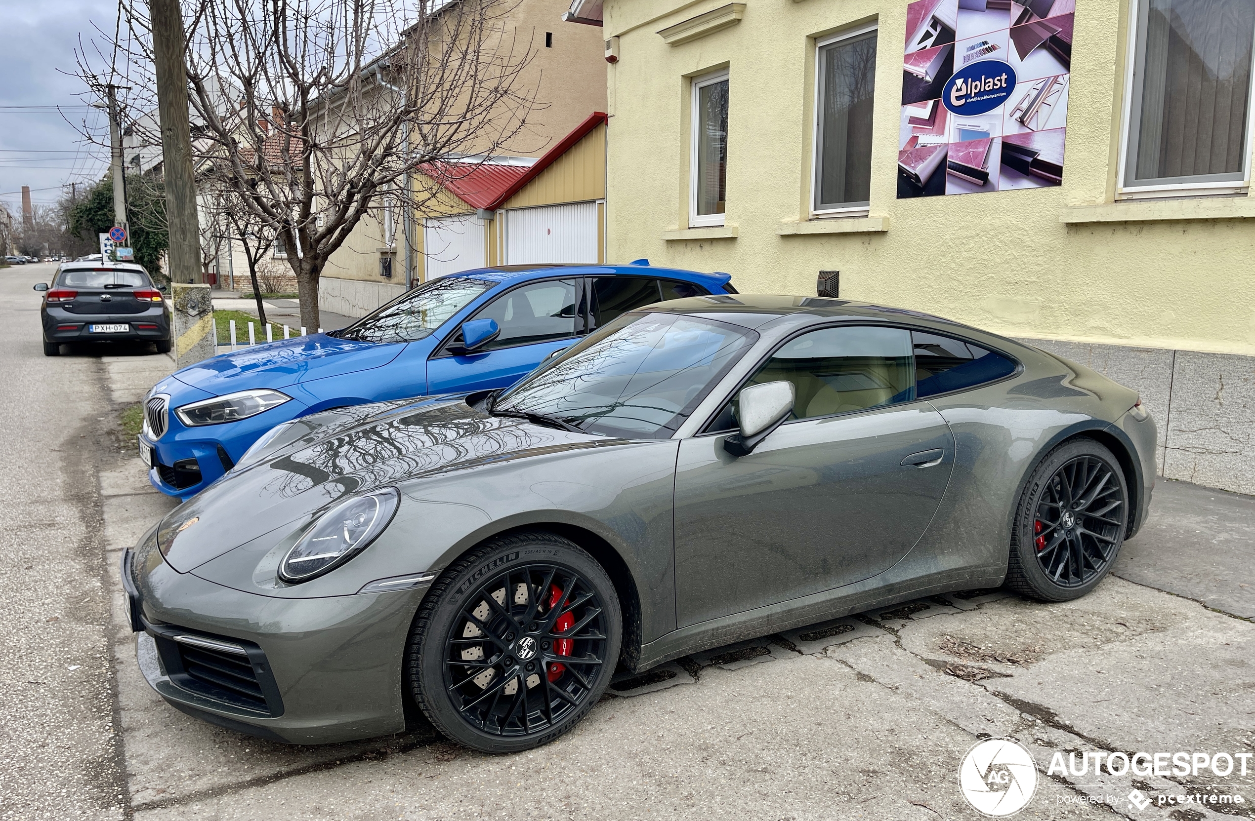 Porsche 992 Carrera 4S