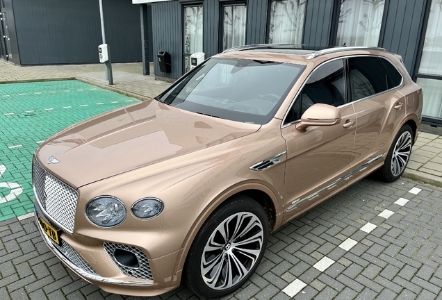 Bentley Bentayga Hybrid 2021