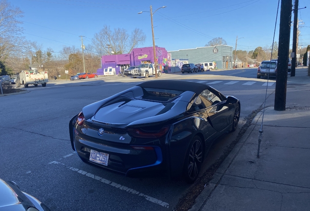 BMW i8 Roadster