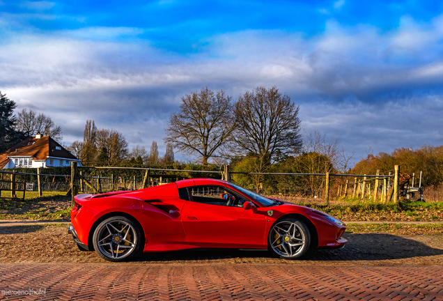 Ferrari F8 Spider