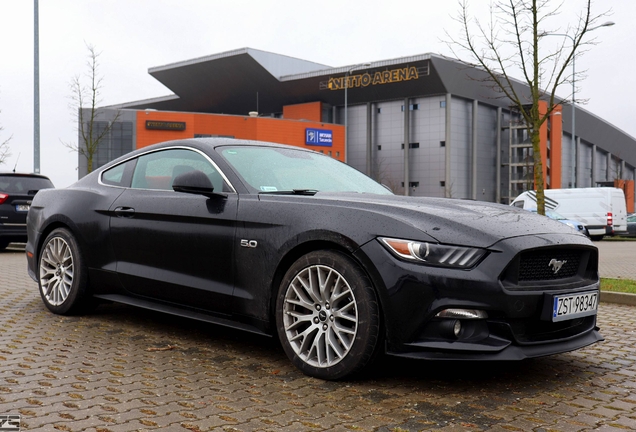 Ford Mustang GT 2015