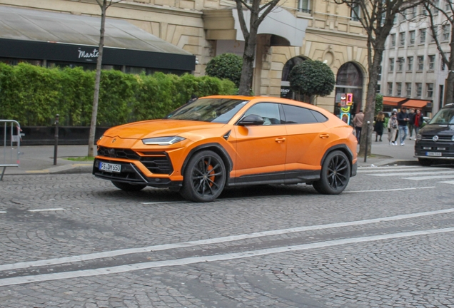 Lamborghini Urus