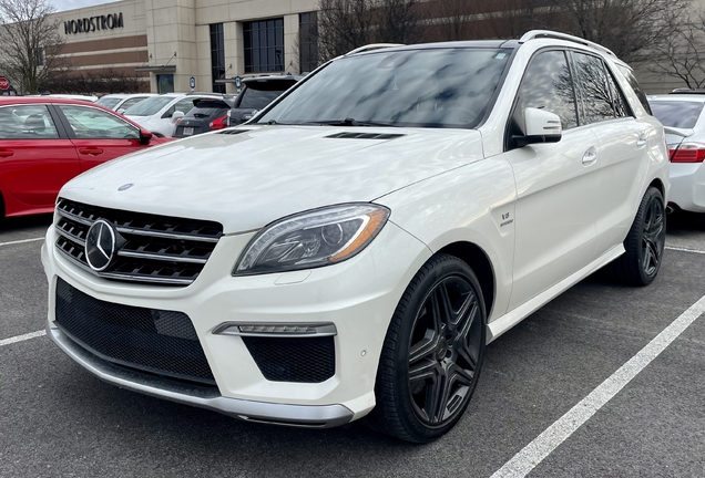 Mercedes-Benz ML 63 AMG W166