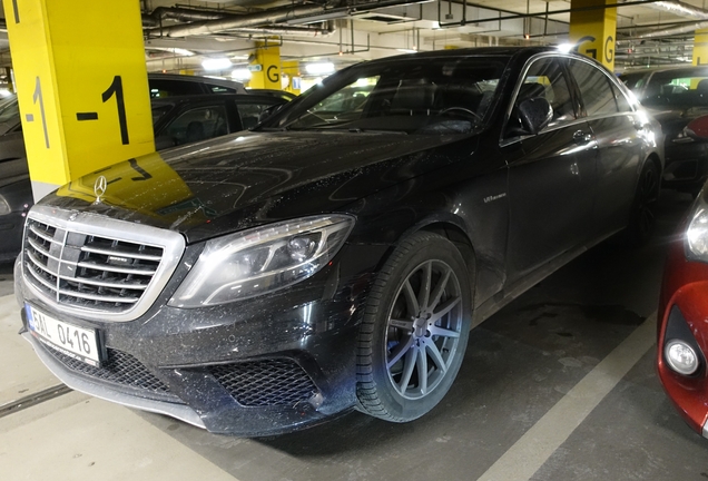 Mercedes-Benz S 63 AMG V222