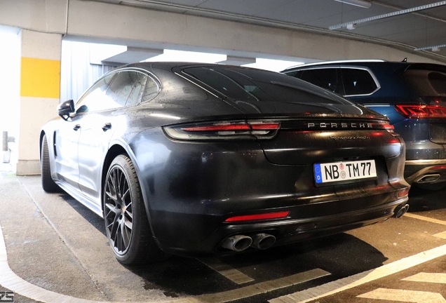 Porsche 971 Panamera Turbo