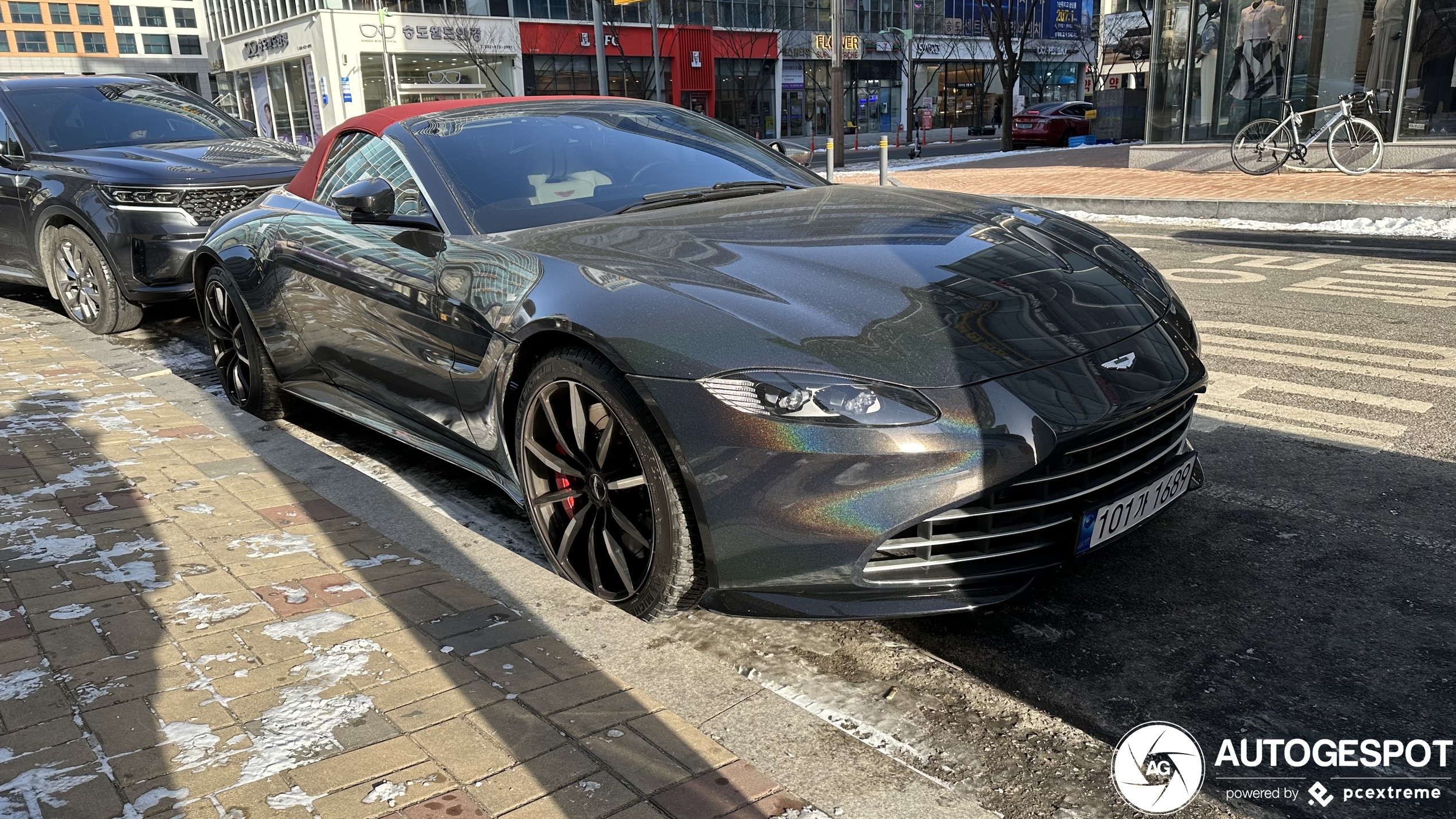 Aston Martin V8 Vantage Roadster 2020