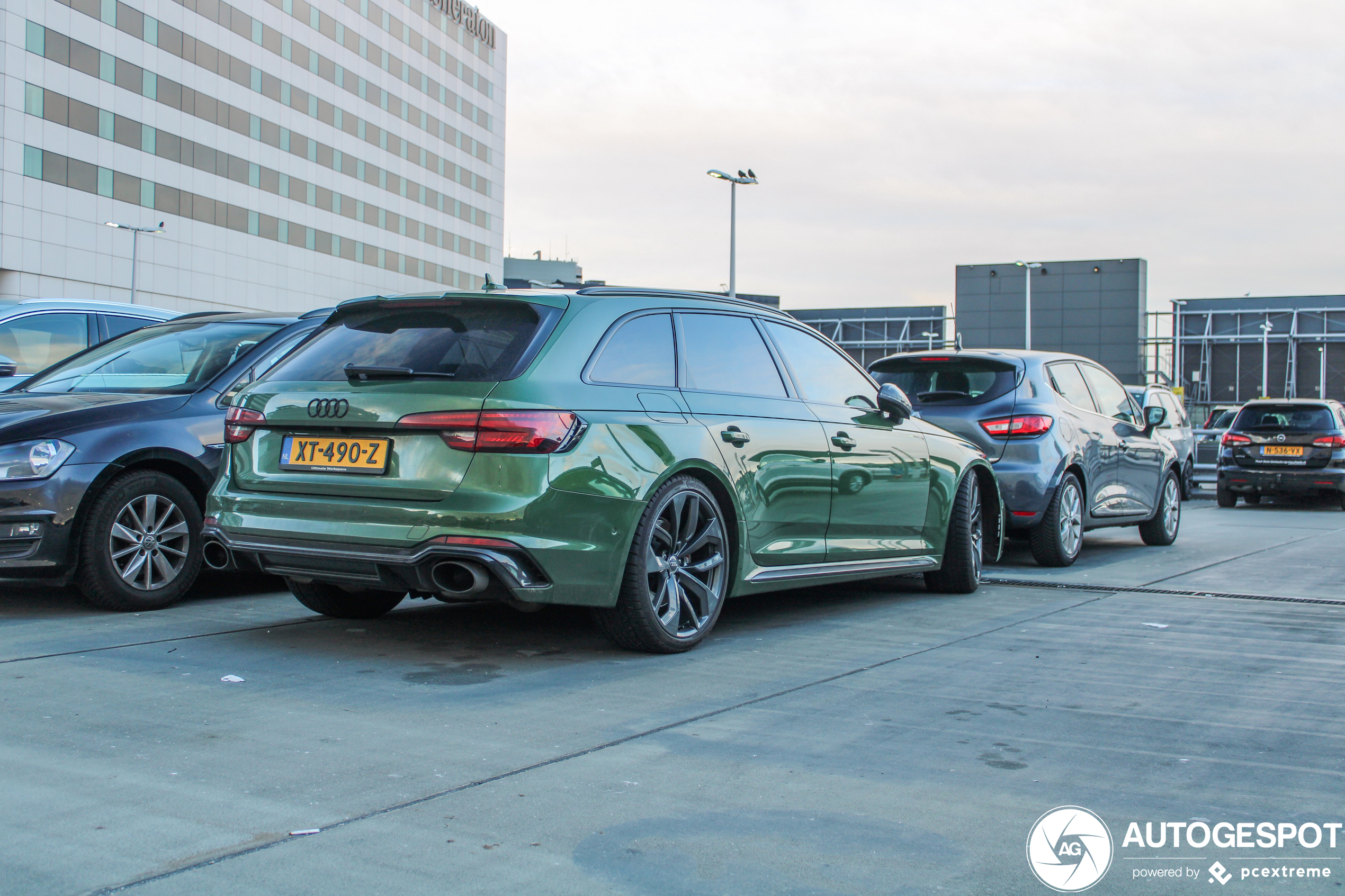 Audi RS4 Avant B9