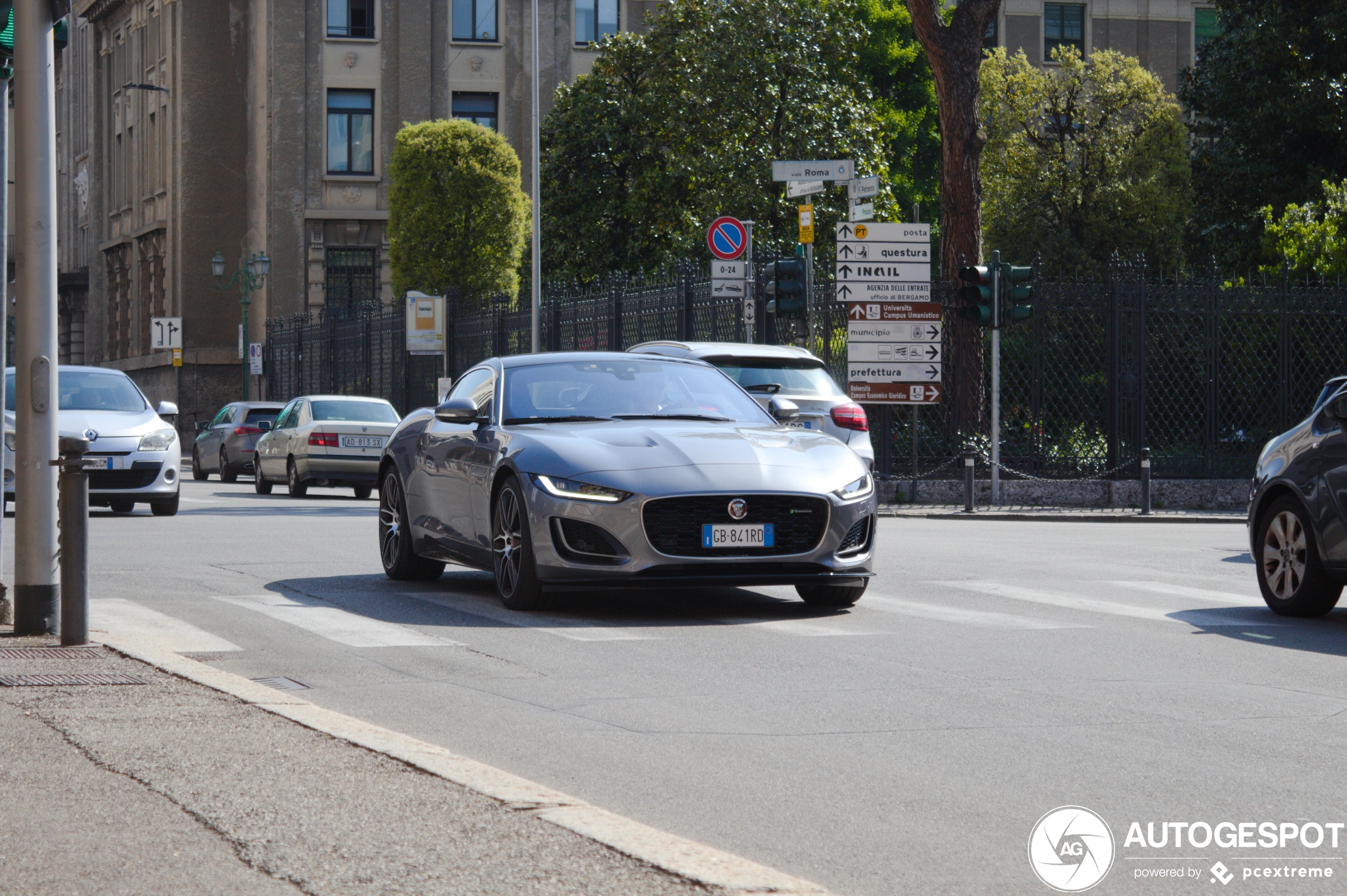 Jaguar F-TYPE P450 AWD Coupé 2020