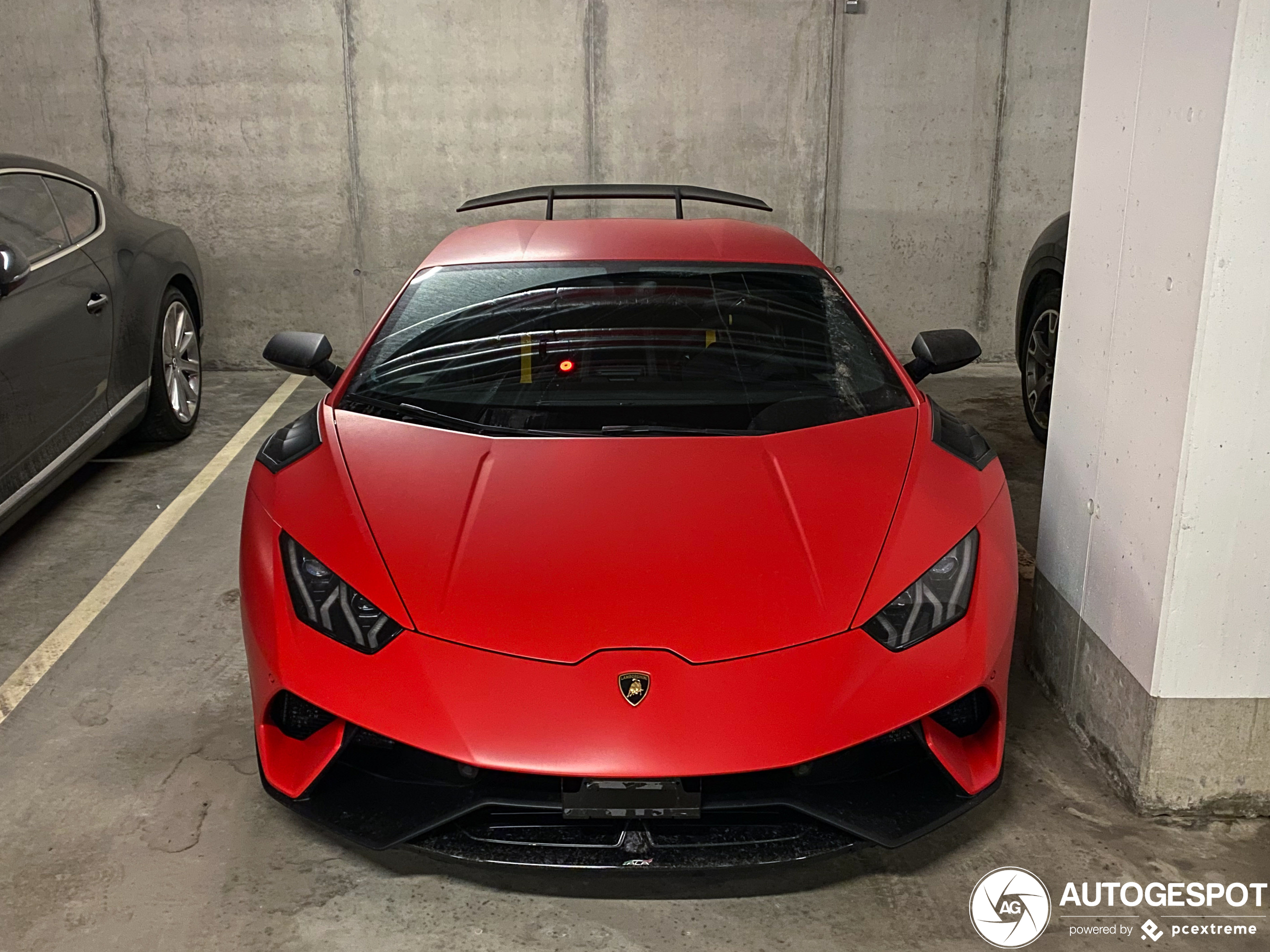 Lamborghini Huracán LP640-4 Performante