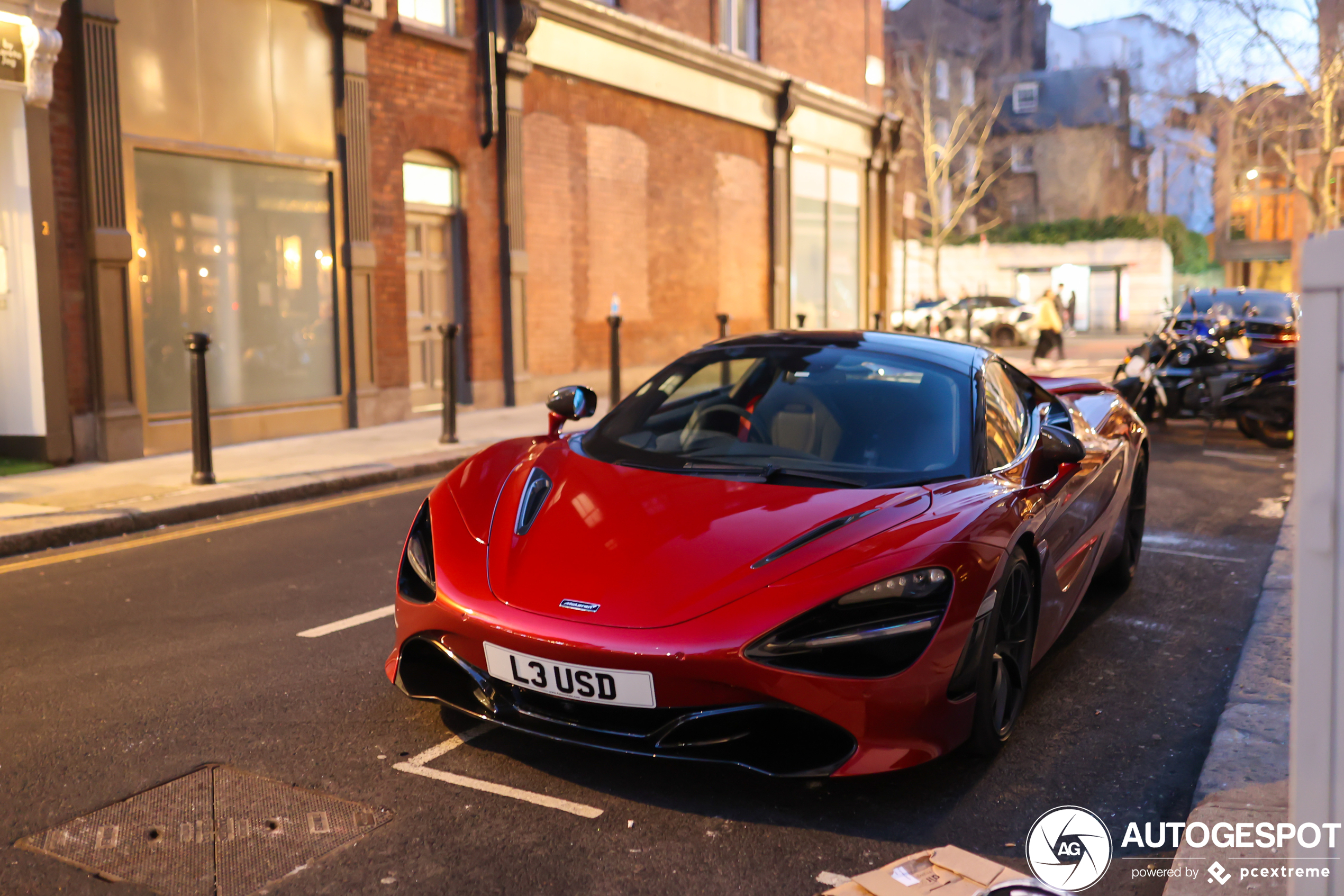 McLaren 720S Spider