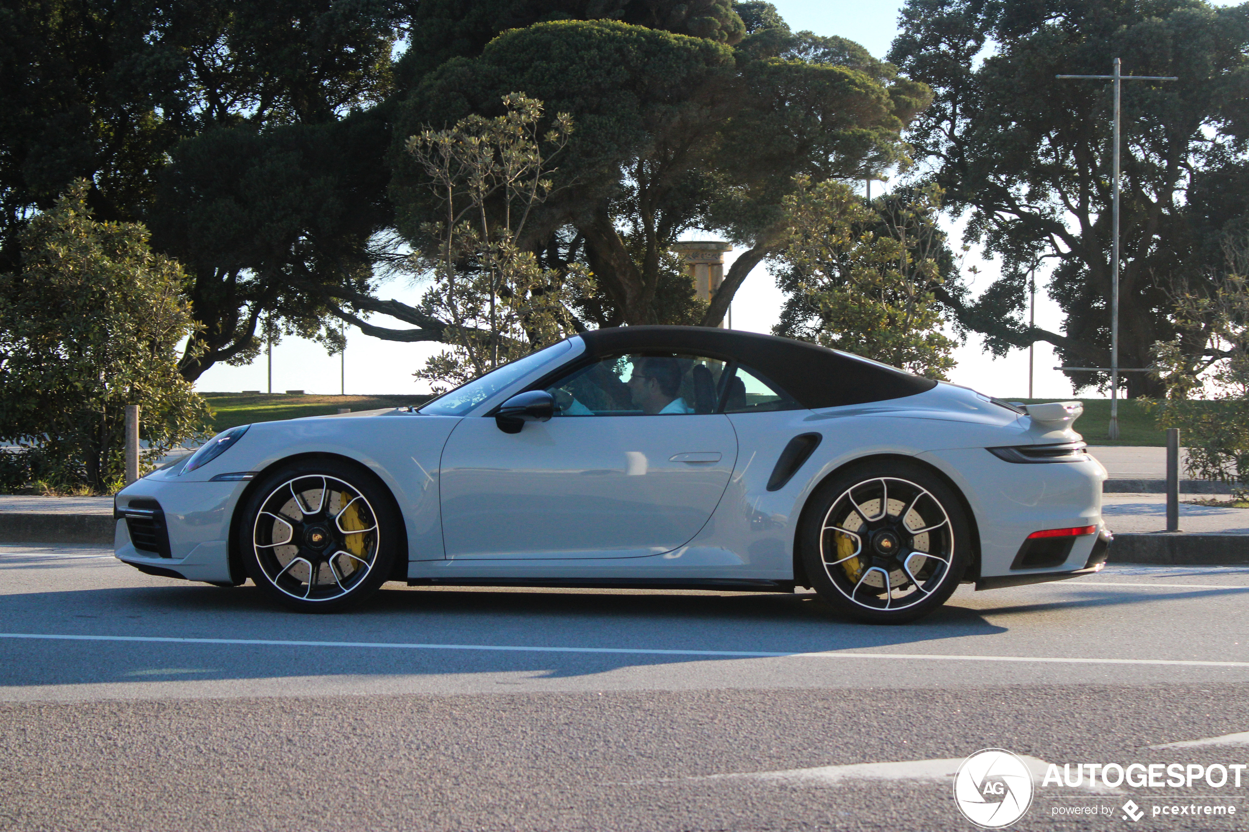 Porsche 992 Turbo S Cabriolet