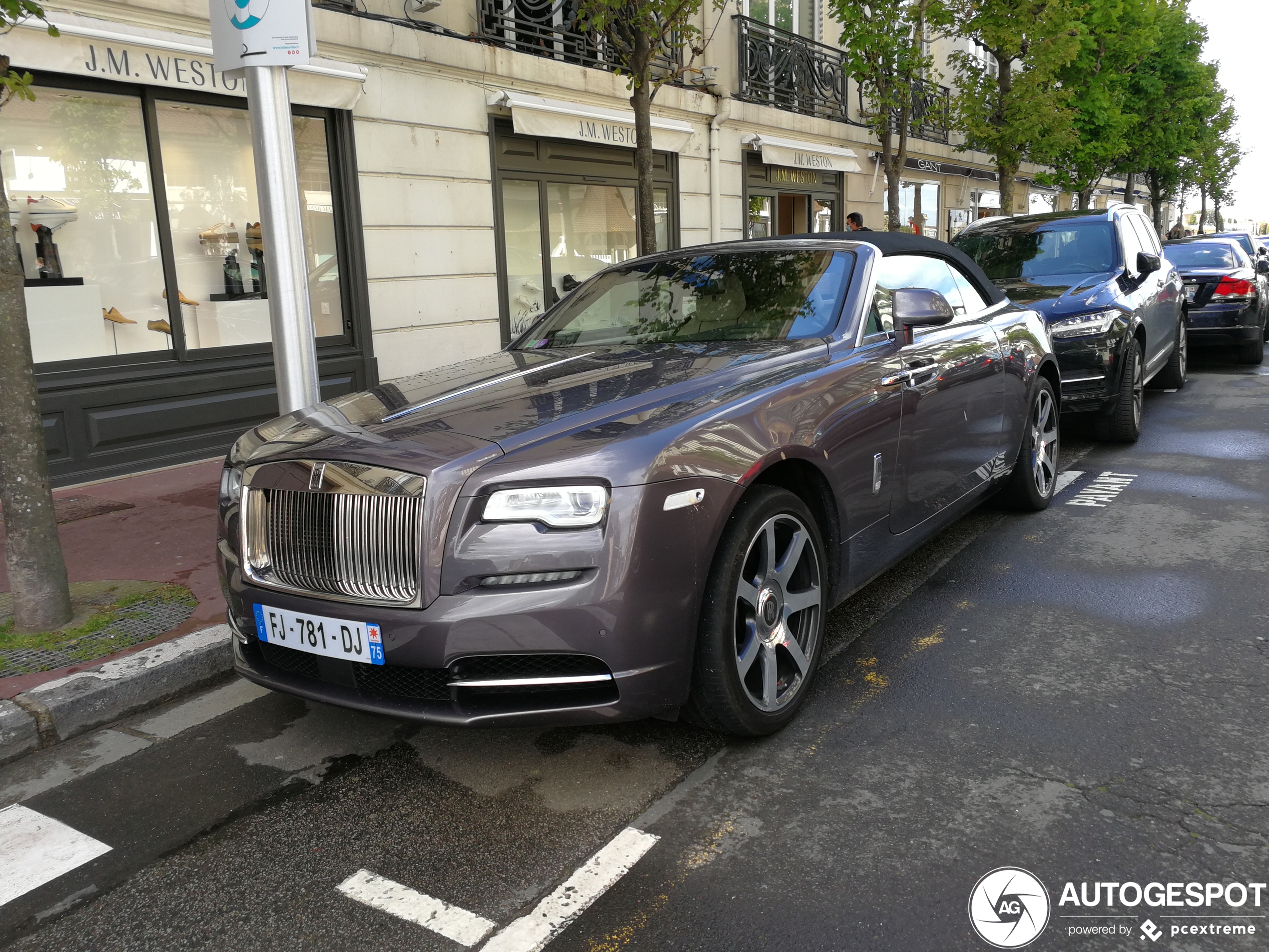 Rolls-Royce Dawn