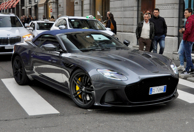 Aston Martin DBS Superleggera Volante