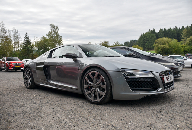 Audi R8 V10 2013