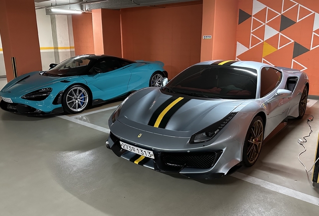 Ferrari 488 Pista