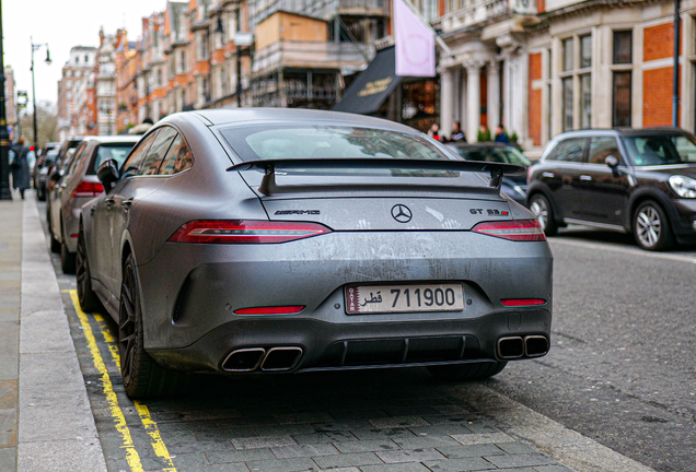 Mercedes-AMG GT 63 S X290