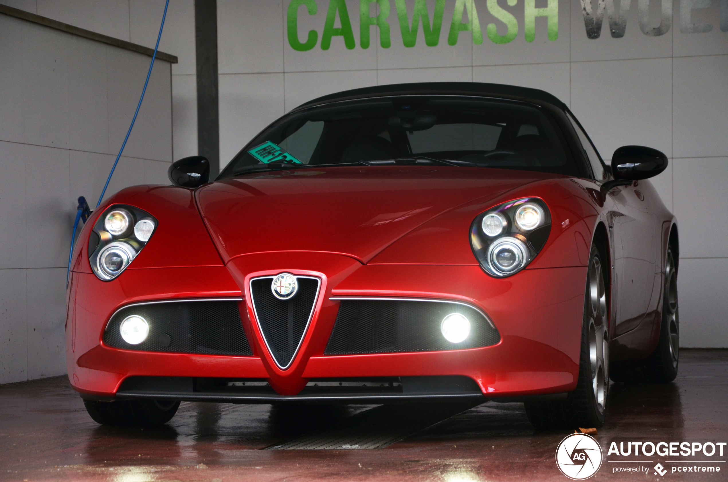 Alfa Romeo 8C Spider