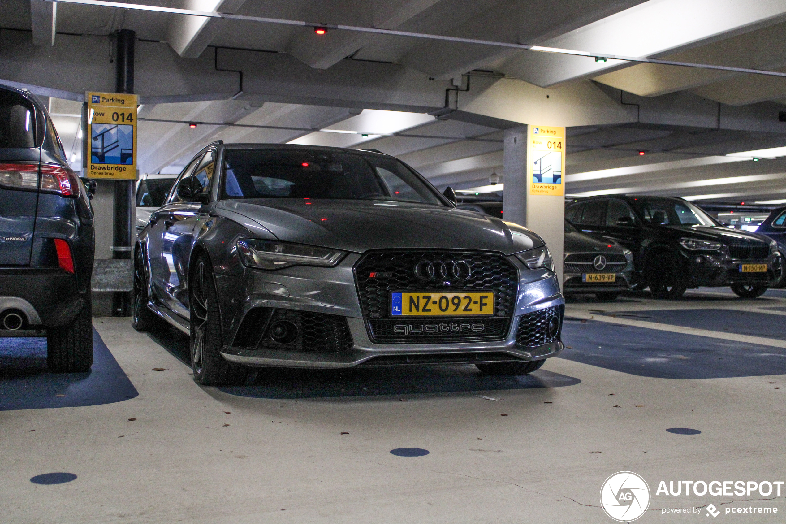 Audi RS6 Avant C7 2015