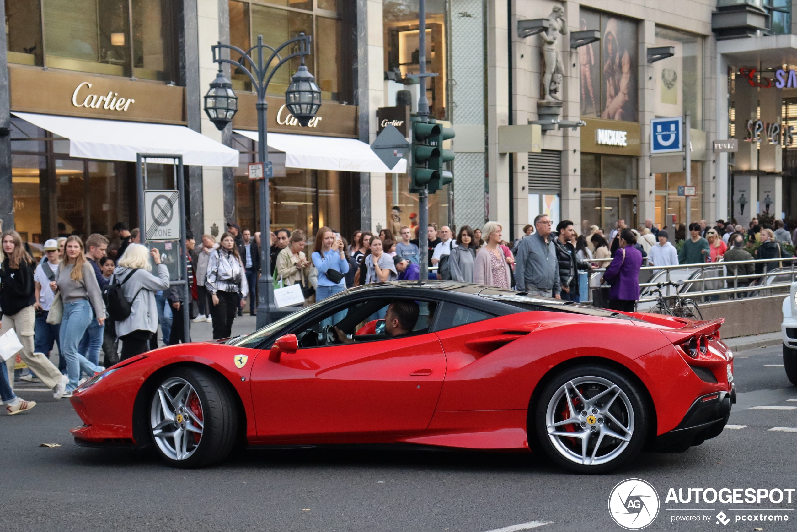 Ferrari F8 Tributo