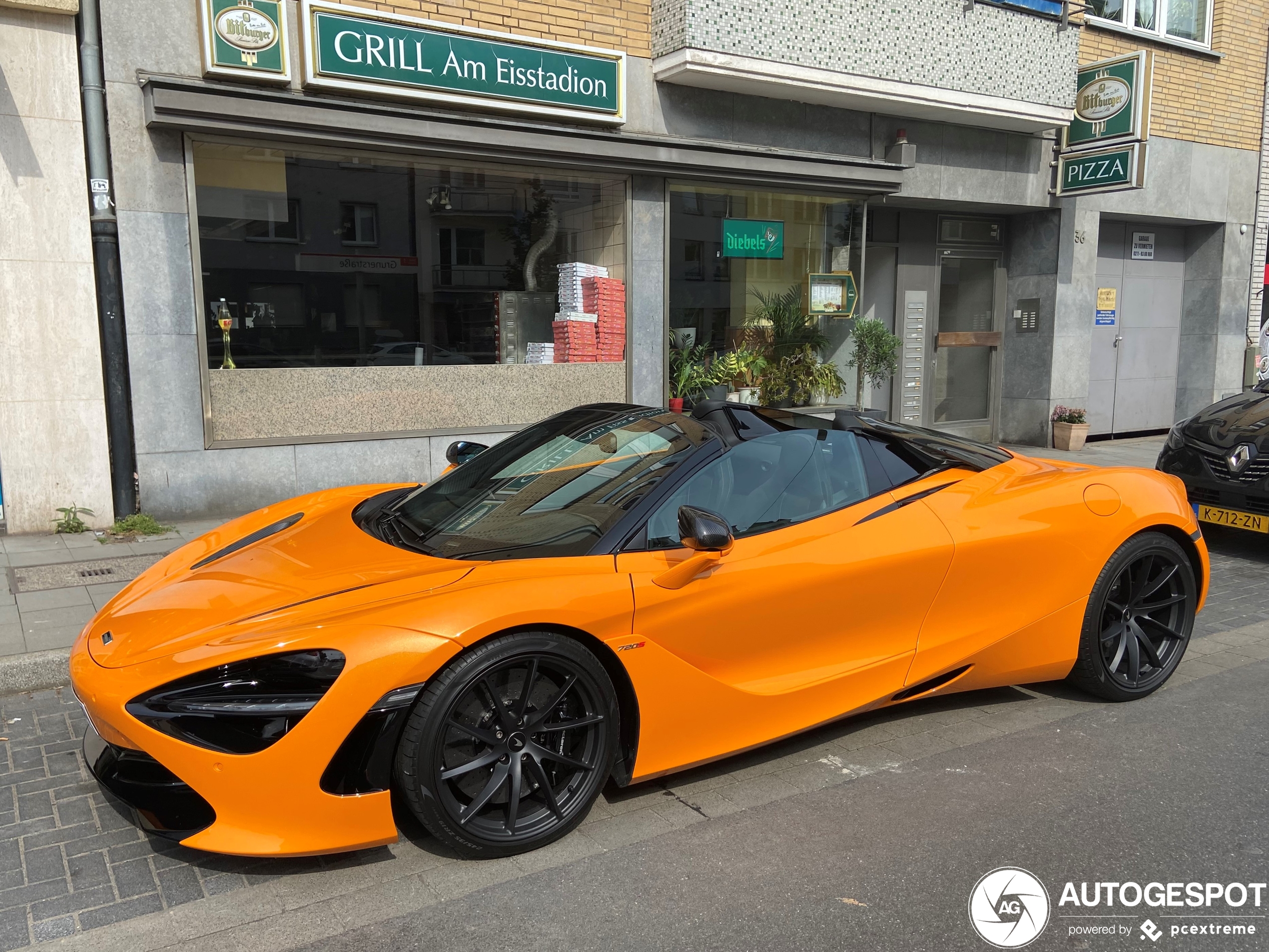 McLaren 720S Spider