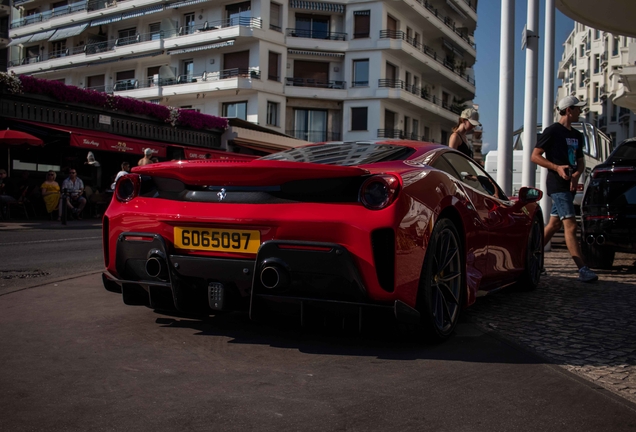 Ferrari 488 Pista