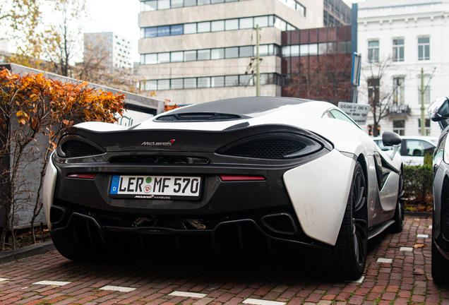 McLaren 570GT