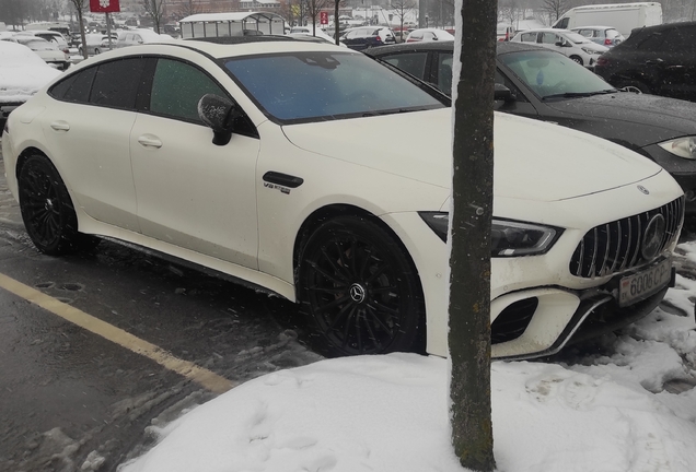 Mercedes-AMG GT 63 S X290