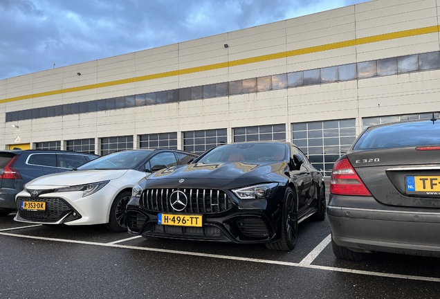 Mercedes-AMG GT 63 X290