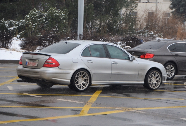 Mercedes-Benz E 55 AMG