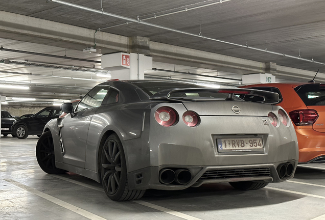 Nissan GT-R 2014