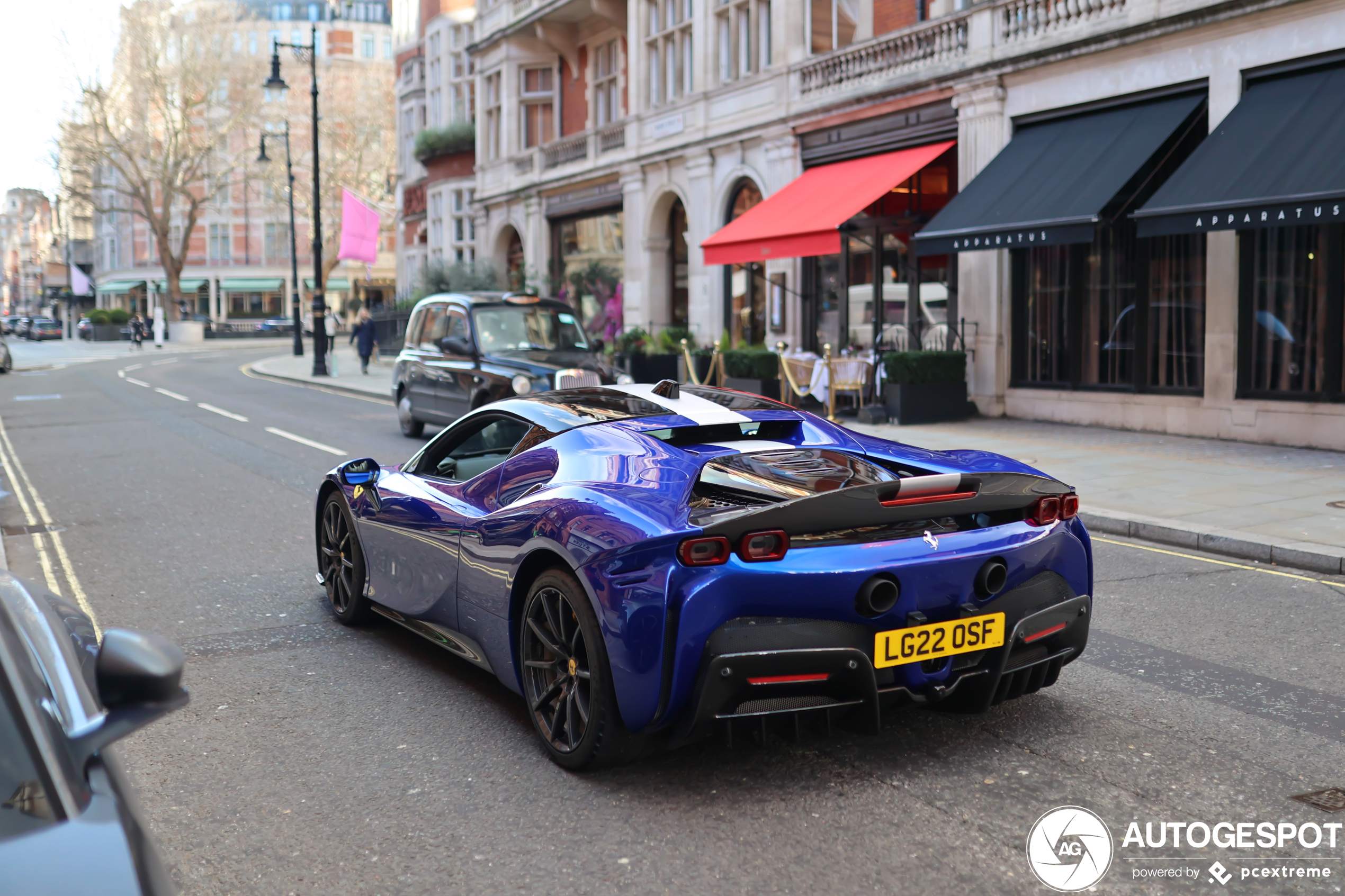 Fraaie SF90 Stradale gespot in London