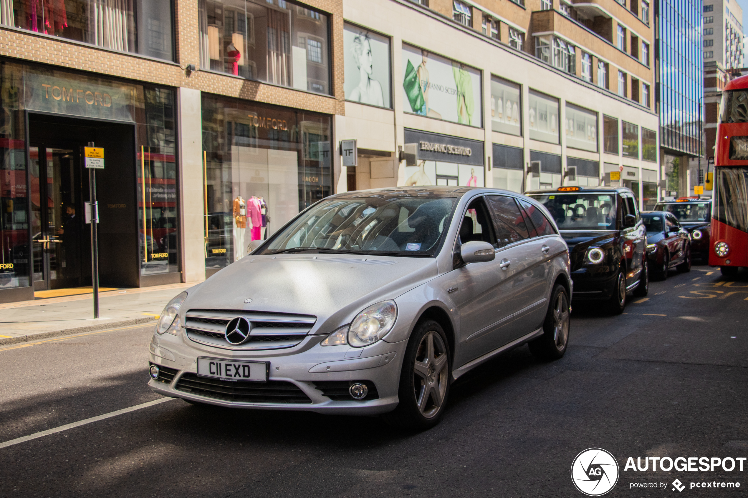 Mercedes-Benz R 63 AMG