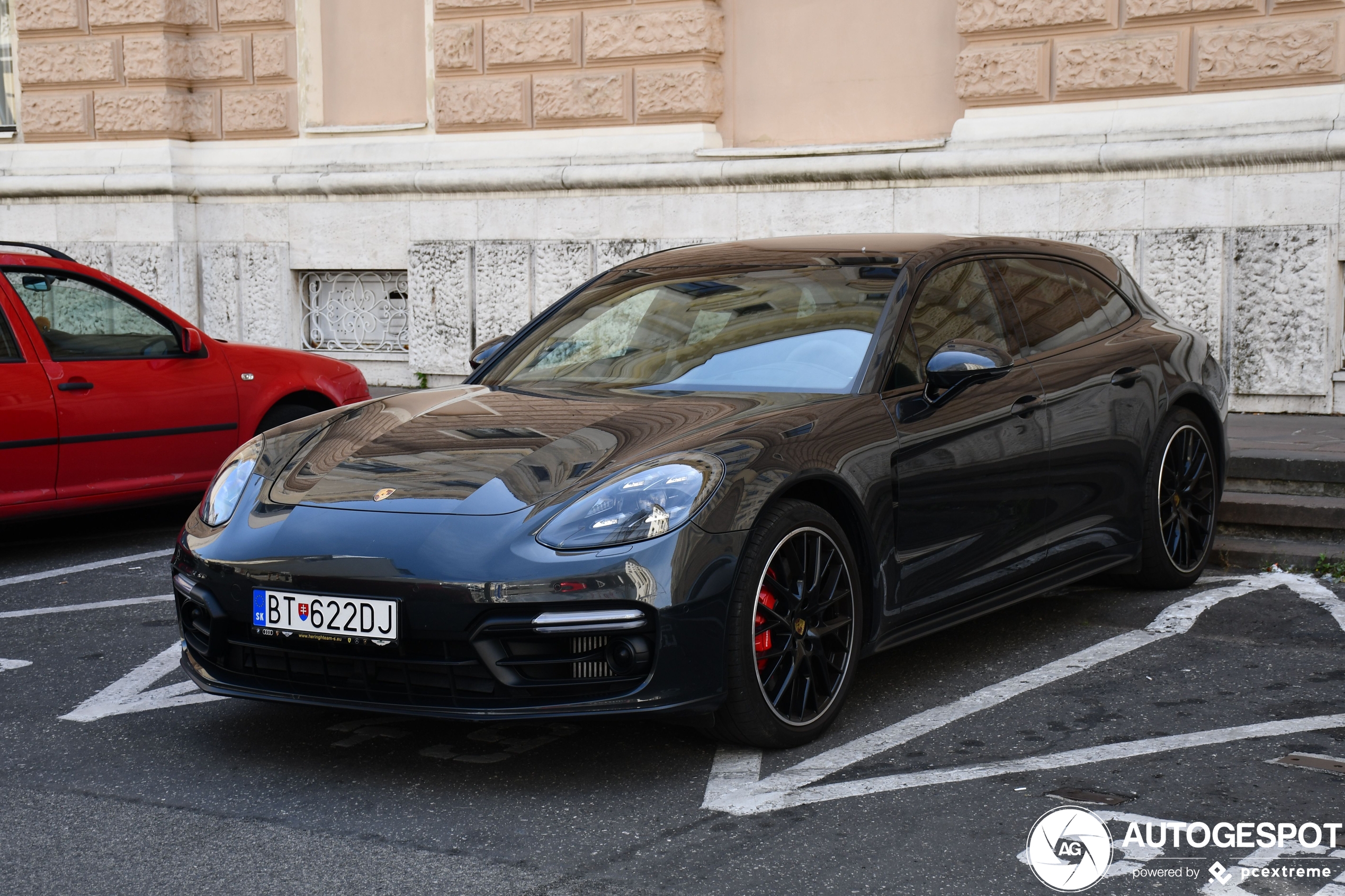 Porsche 971 Panamera GTS Sport Turismo