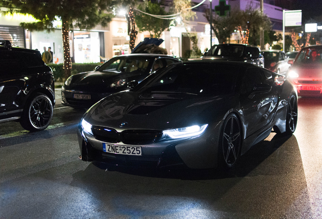 BMW i8 Roadster