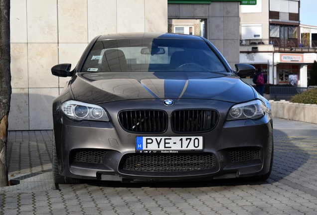 BMW M5 F10 2011