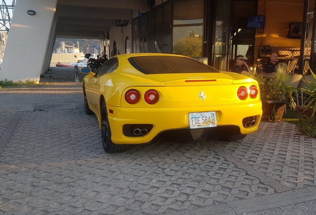 Ferrari 360 Modena