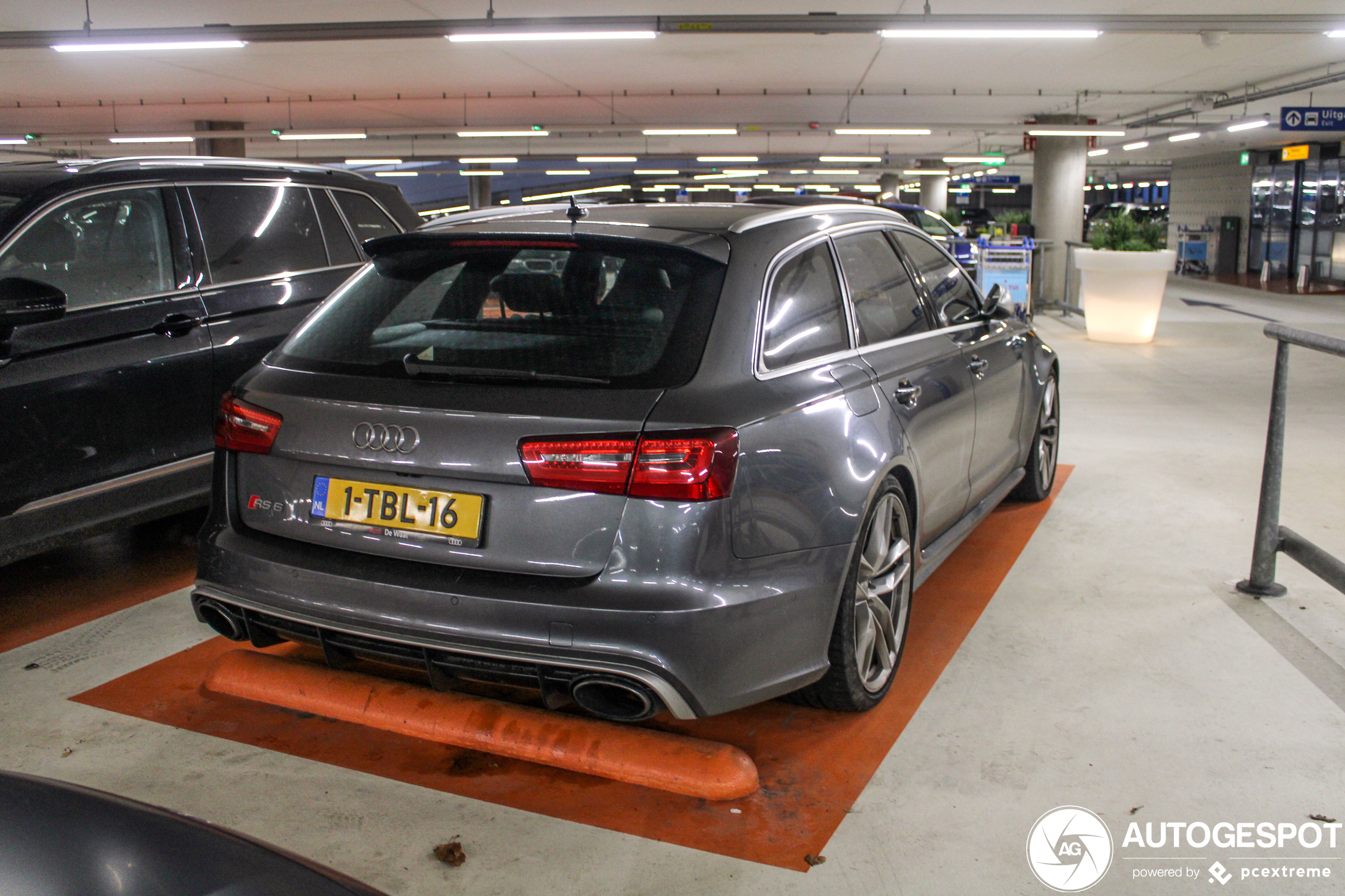 Audi RS6 Avant C7